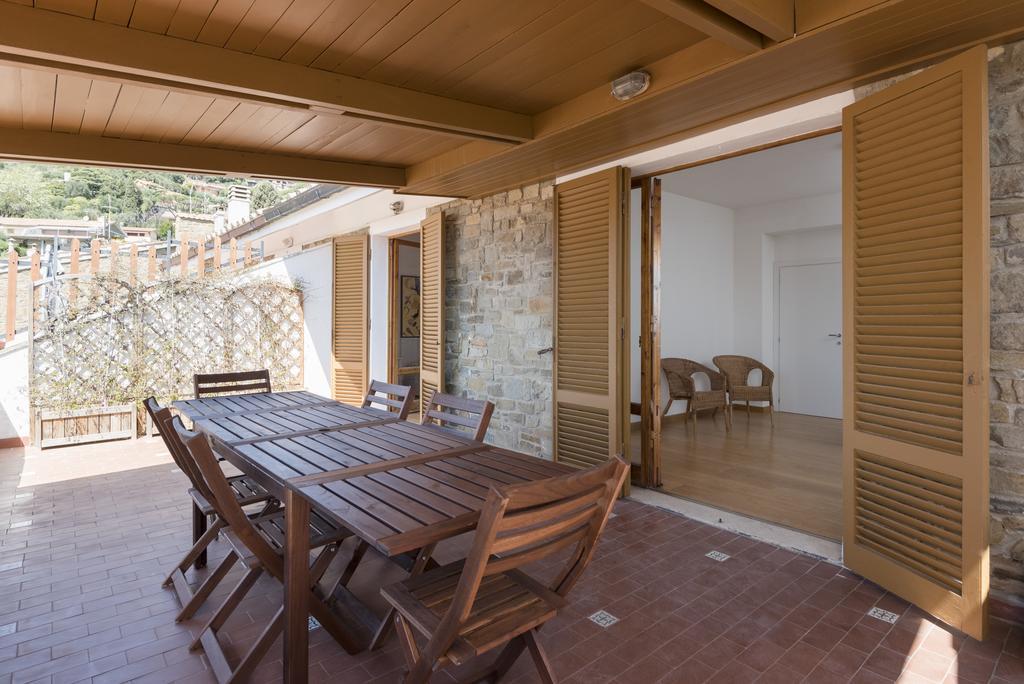 Villa Con Terrazza Vista Mare カスティリオーネ・デッラ・ペスカーイア エクステリア 写真